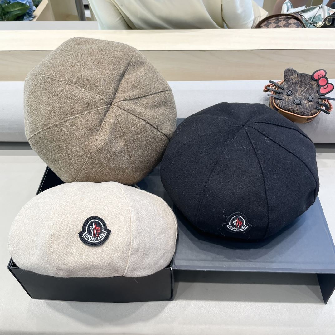 Moncler Caps